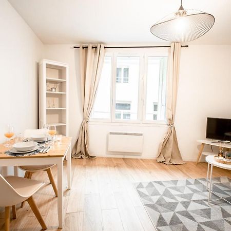 Charmant F2 Hyper Centre De Melun Apartment Exterior photo