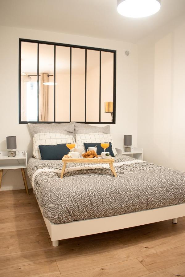 Charmant F2 Hyper Centre De Melun Apartment Exterior photo